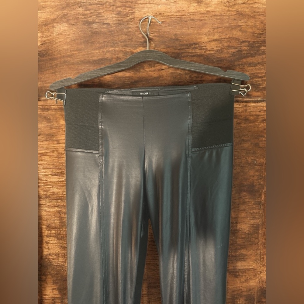 Forever 21 Shiny Black Leggings